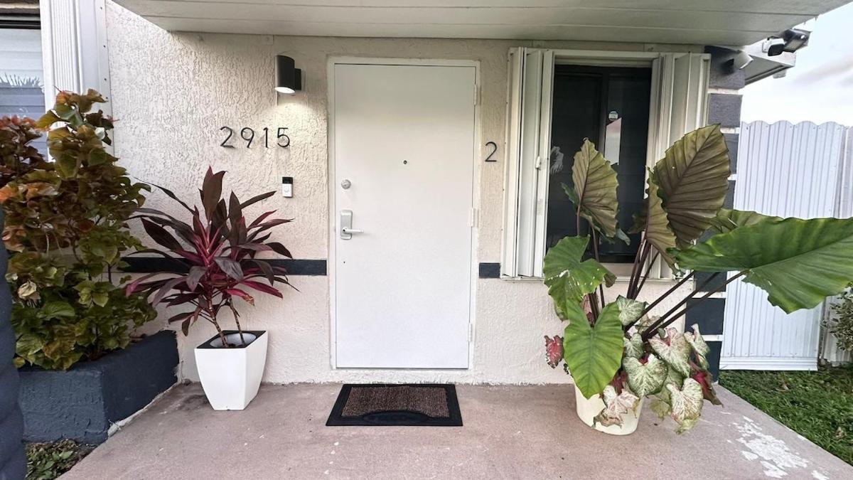 Private By International Airport Miami